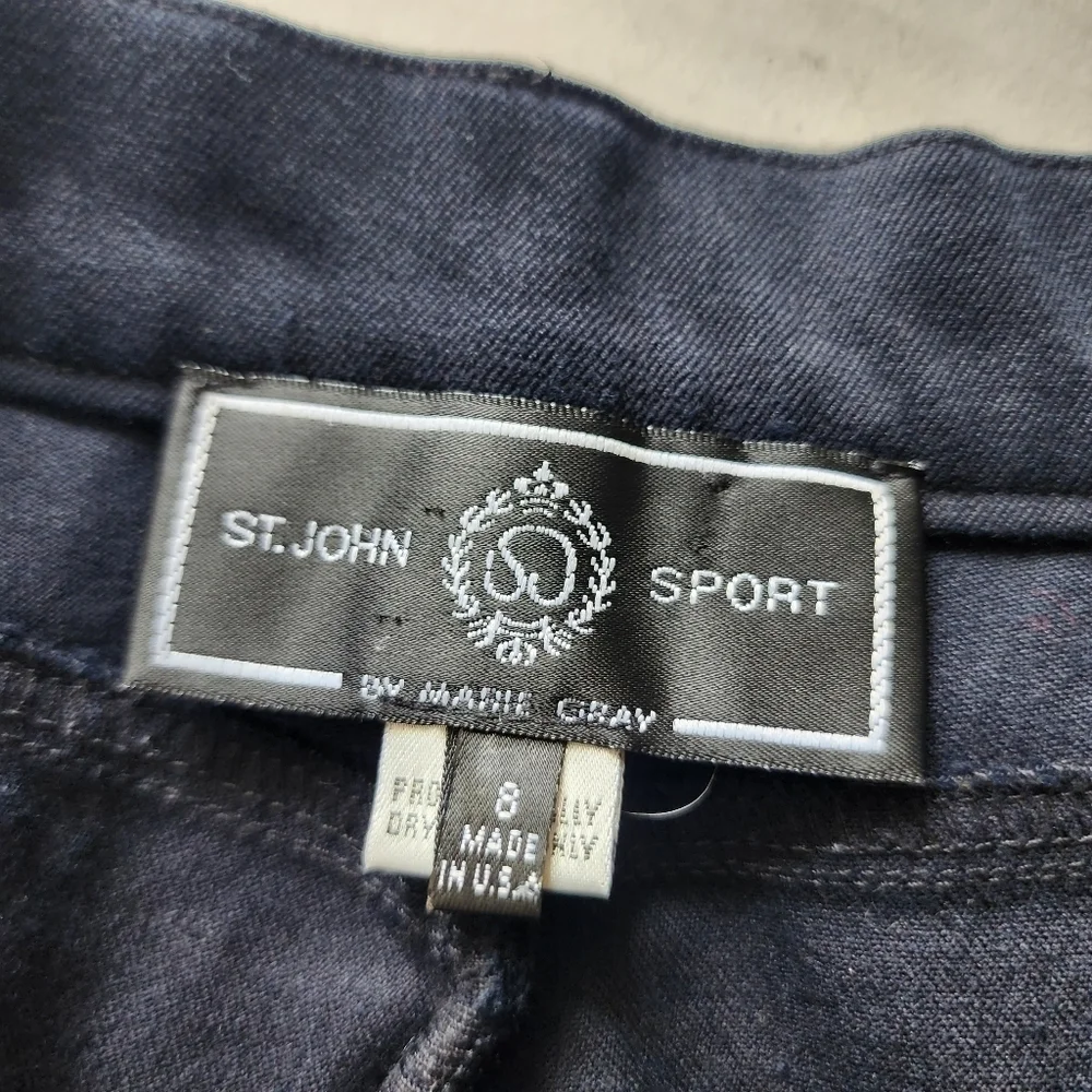 🌸‎ St John | Cropped High Waist Straight Leg Pants. Size 8, Black